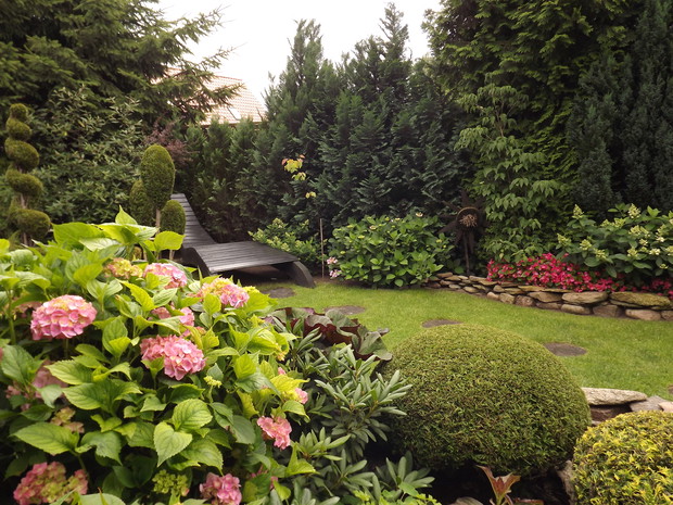 Ogrodowa sypialnia. To tu po ciężkiej pracy odpoczywamy.