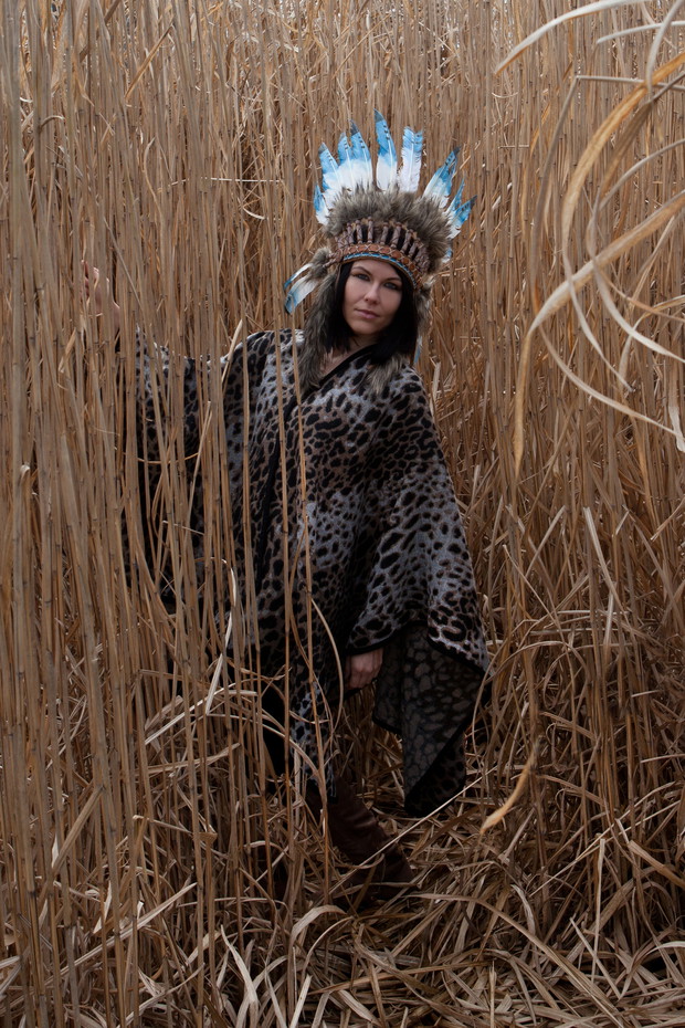 Mama też jako indianka, buszuje w Miskancie olbrzymim i pozuje tacie Marcela do zdjęć.