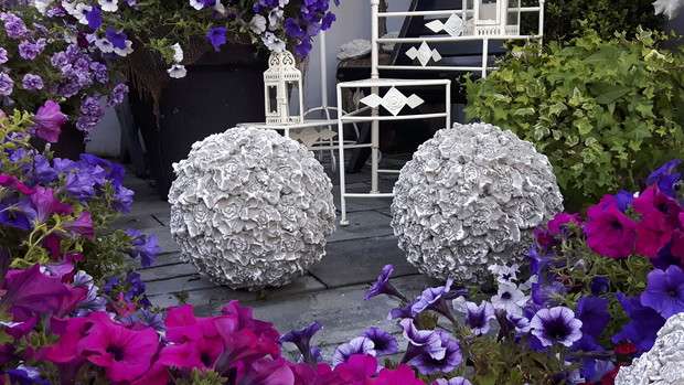 Kule ozdobne do ogrodu