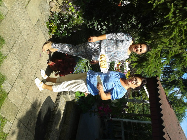 Przygotowania do poczęstunku :)