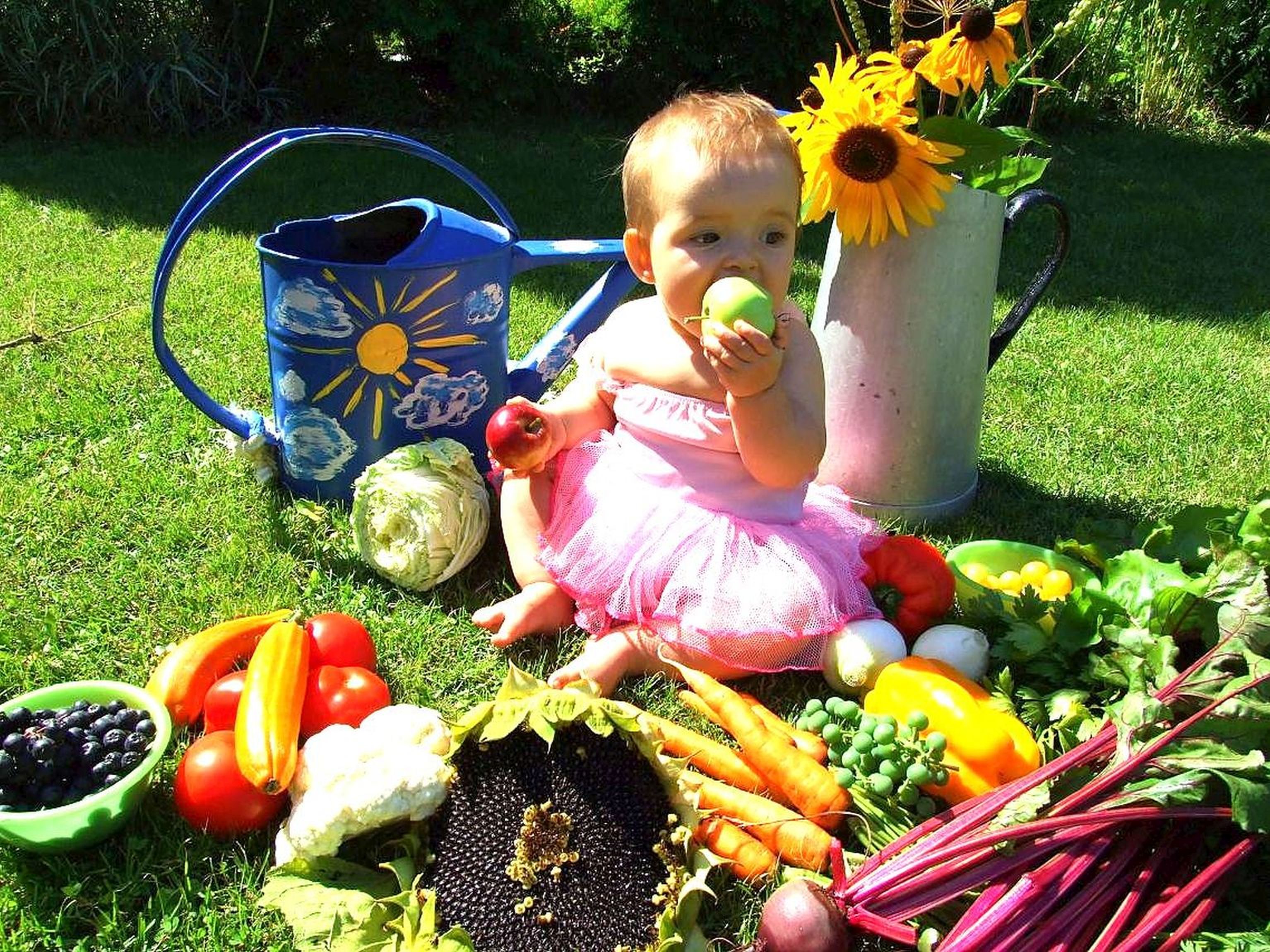 Z ogrodu Dziadka samo zdrowie dla małego gagadka