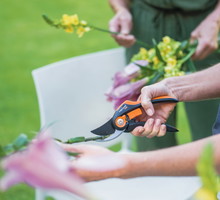Fiskars sekator SmartFit™ P68 (zdj.: materiały producenta)