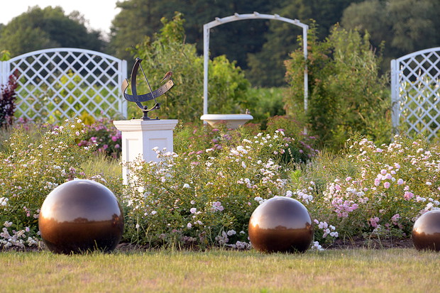 Romantyczny zestaw: okrywowa Pink Fairy i kocimiętka. To podobno najlepszy zestaw.