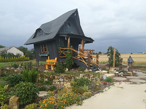 Domek czarownicy - najnowsza budowla.