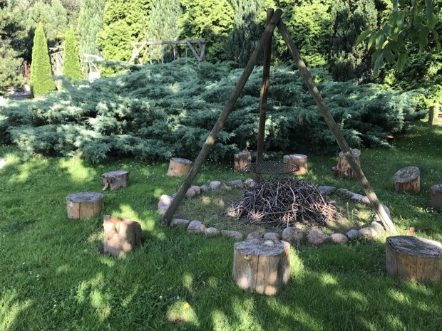 ognisko, przy którym się relaksujemy.