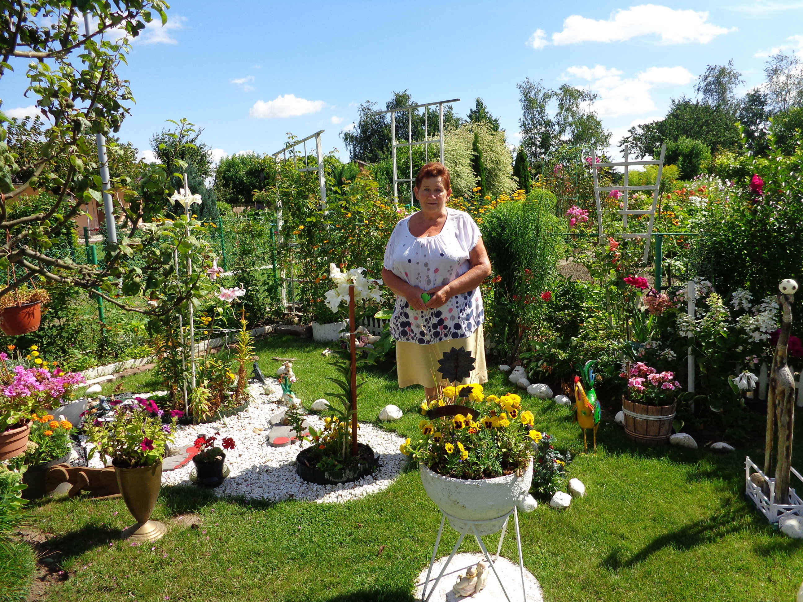 to ja Krysia i  moj piękny ogród 