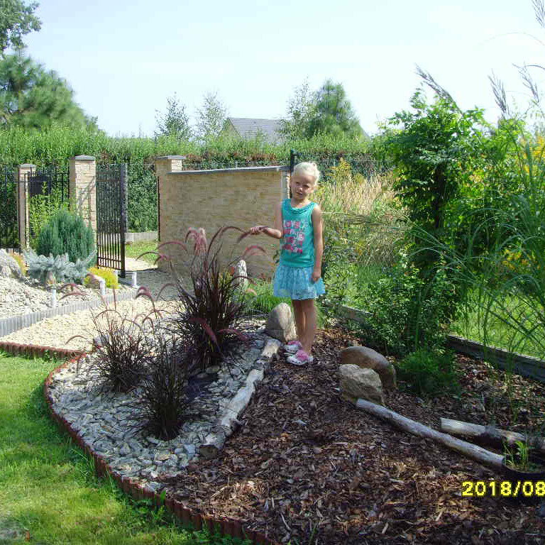 Brama wjazdowa i ulubiony zakątek naszej najstarszej córki Ewy