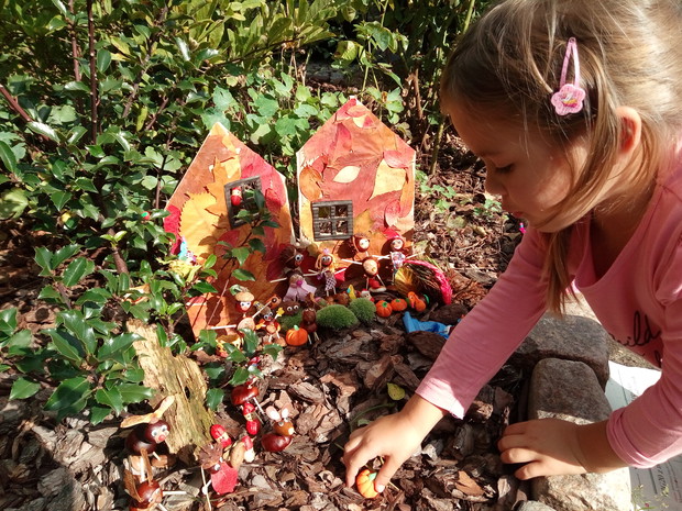 Jesienne zabawy w ogrodzie