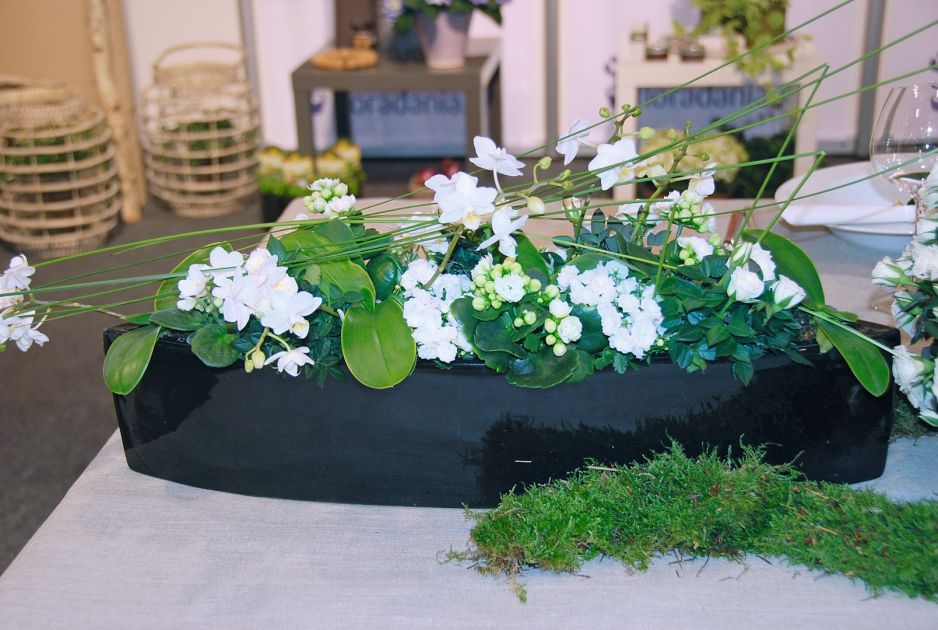 dekoracja-z-kwiatow-doniczkowych.jpeg
