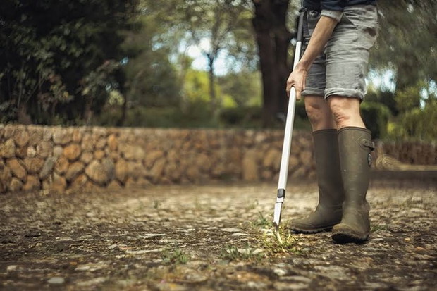 Skrobak do fug Xact TM Fiskars