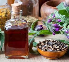 Opryski z żywokostu na pomidory