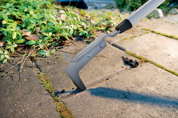 Skrobak do fug Xact™  Fiskars