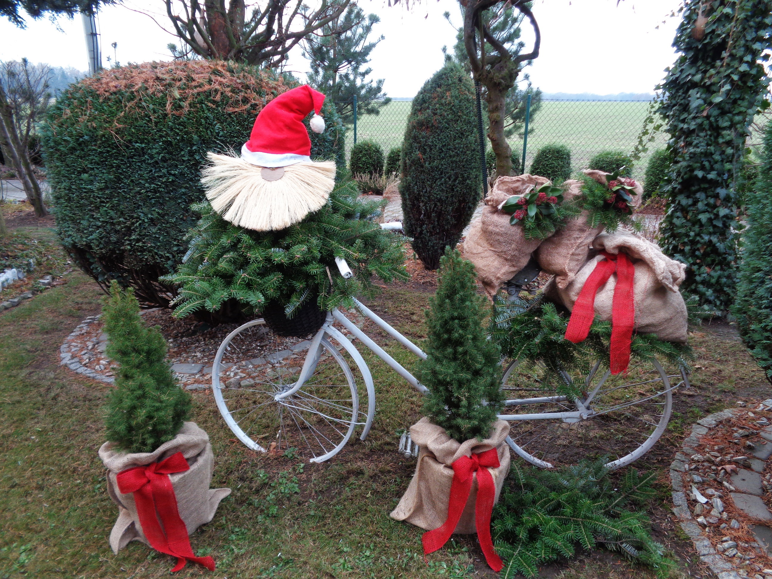 Szczęśliwy Mikołaj przyjechał do nas.