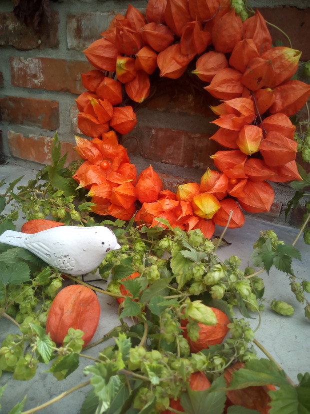 Wianek z Miechunki,skromny a zarazem bardzo zdobny.