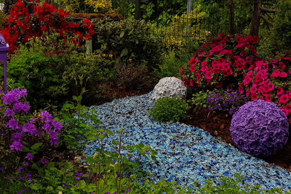 Wiosenne dekoracje do ogrodu