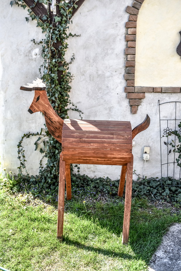 Drewniana Sarna Własnej Roboty