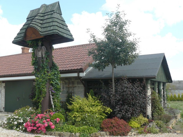 kapliczka z aniołem