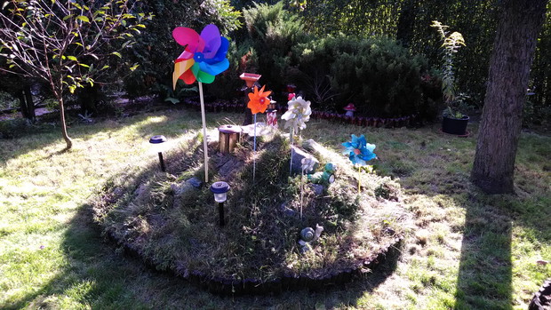 Skalniak i jabłonka