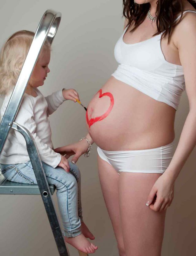 mama, dziecko, rodzeństwo