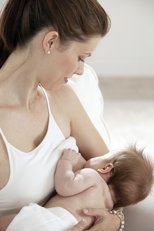 mama, niemowlę, karmienie piersią