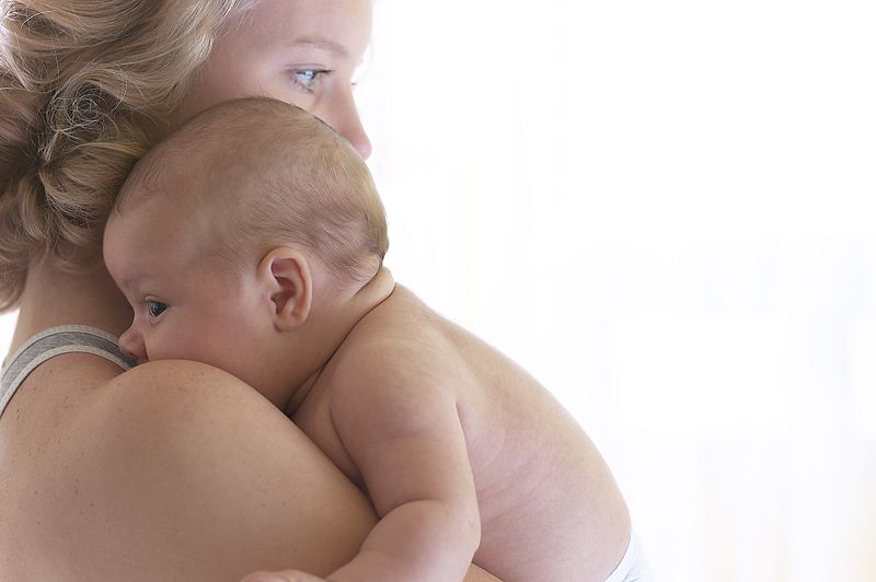 mama, noworodek, tulić