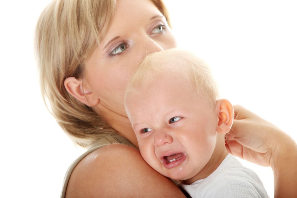 niemowlę, mama, płacz