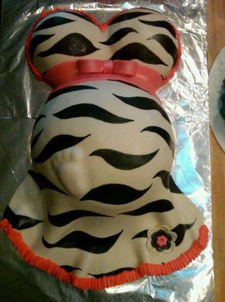 Tort ze stópką na baby shower