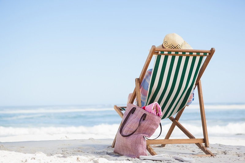 plaża, leżak, kobieta, torba plażowa