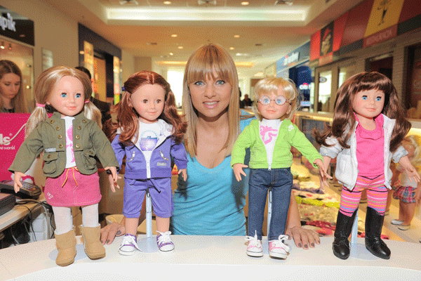 Katarzyna Bujakiewicz i lalki WeGirls