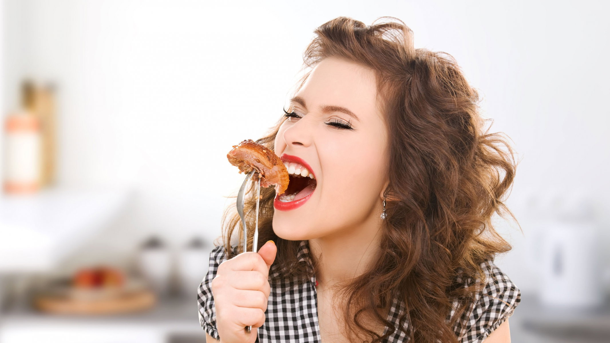 kobieta, mięso, żelazo, dieta na płodność