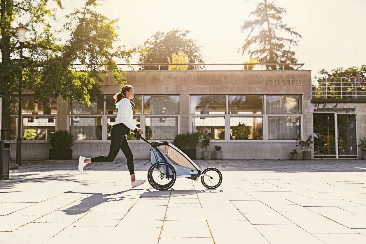 Thule_Chariot_Cross_2021_LS_Easy-Resize