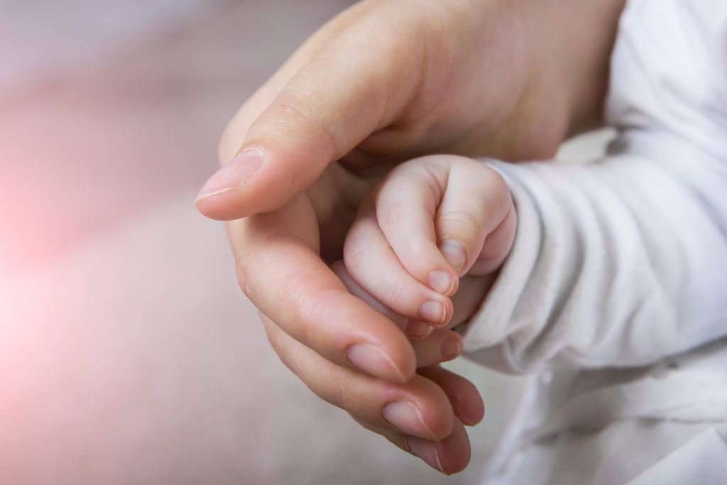 Mama opisuje emocje po odstawieniu synka od piersi