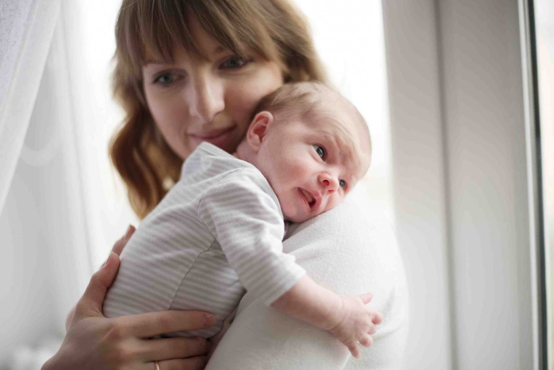 zdrowy noworodek, badania noworodka, infekcje noworodka, skala apgar, badania przesiewowe, badanie neonatologa