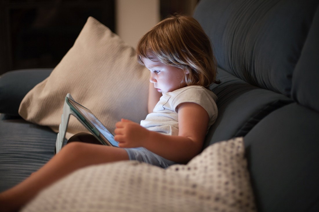 dziecko a tablet