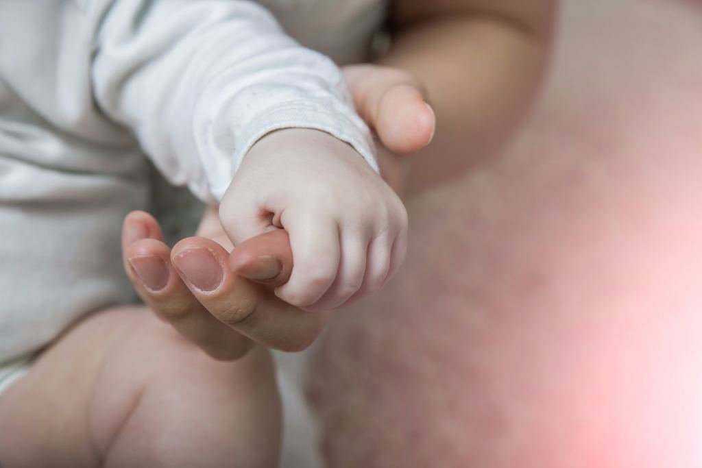 Dotyk ma znaczenie w rozwoju dziecka