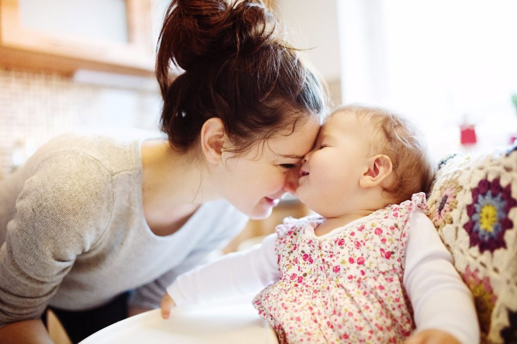 Szczęśliwa mama jednego dziecka