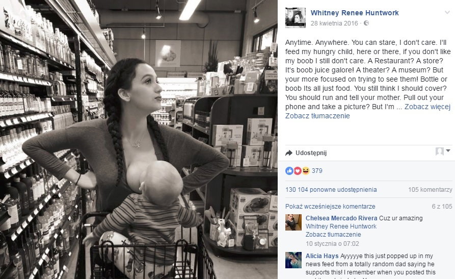 Mama karmi synka piersią w supermarkecie