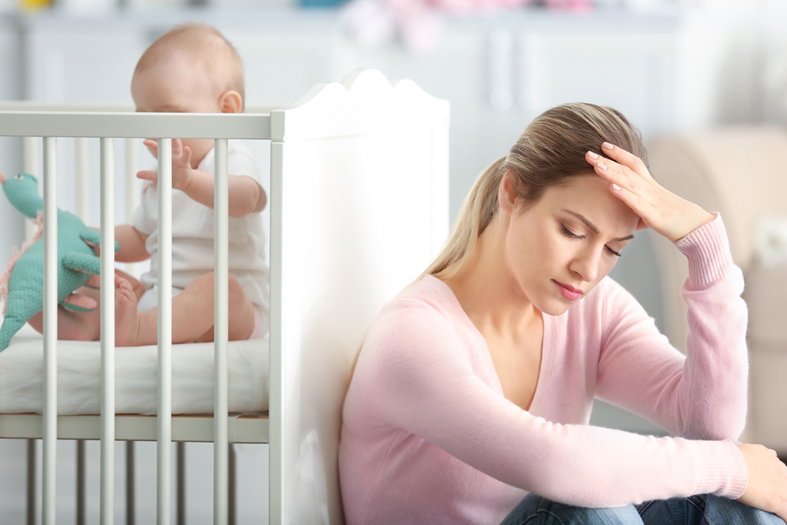 zmęczona mama, jak odpocząć przy dziecku