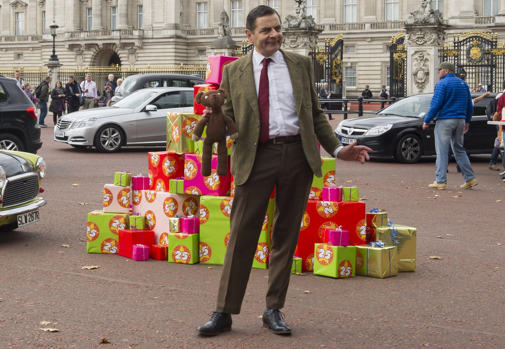 Rowan Atkinson zostanie ojcem w wieku 62 lat