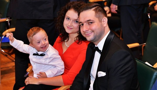 Anna i Patryj Jaki z synem