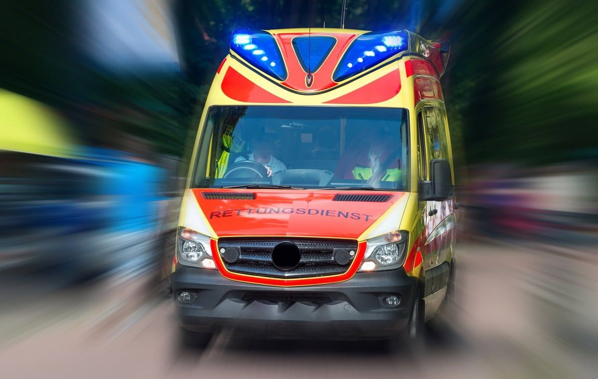 policja uratowała półtoraroczną dziewczynkę
