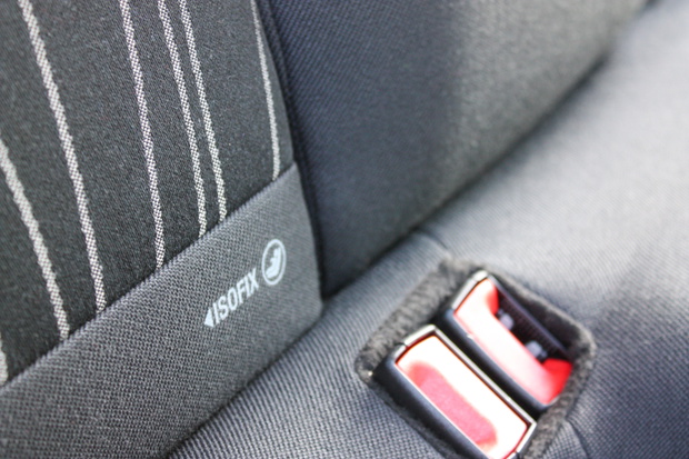 Seat belt catches with ISOFIX logo