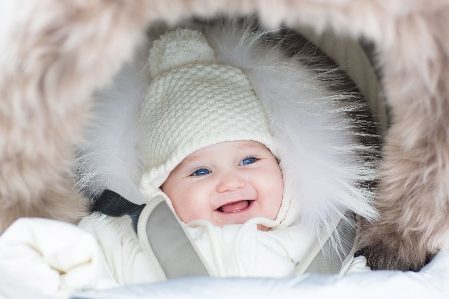 zimowa wyprawka dla noworodka