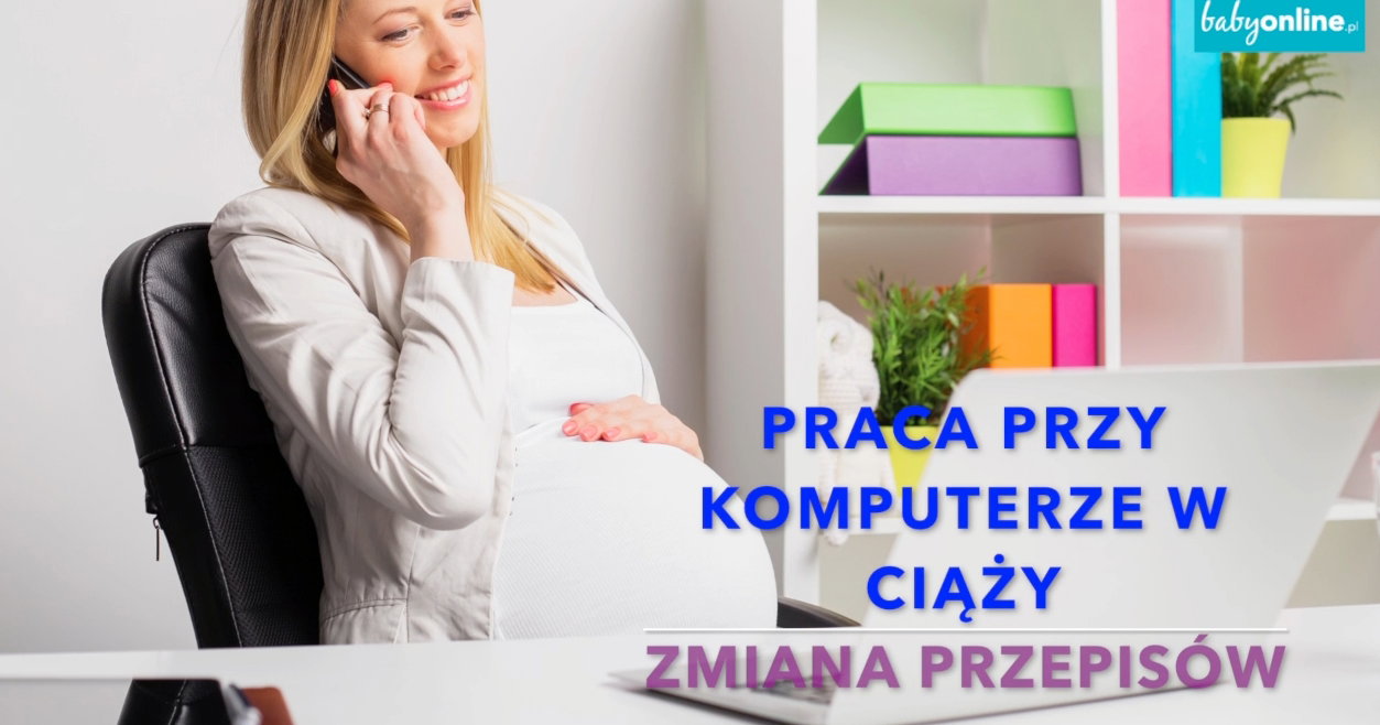 Kobieta w ciąży przy komputerze
