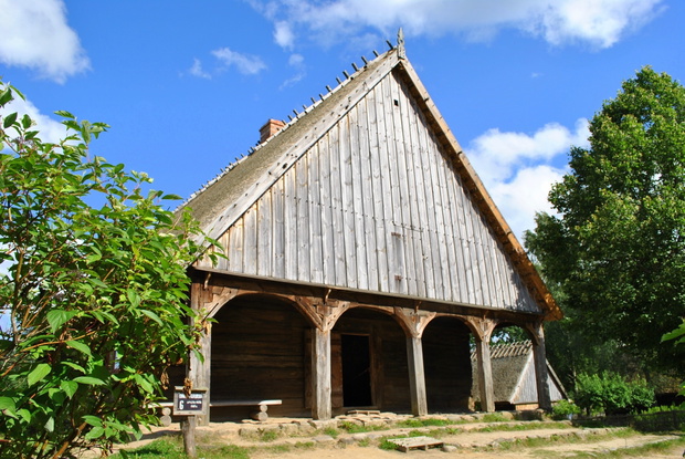 Dom podcieniowy, Kaszuby