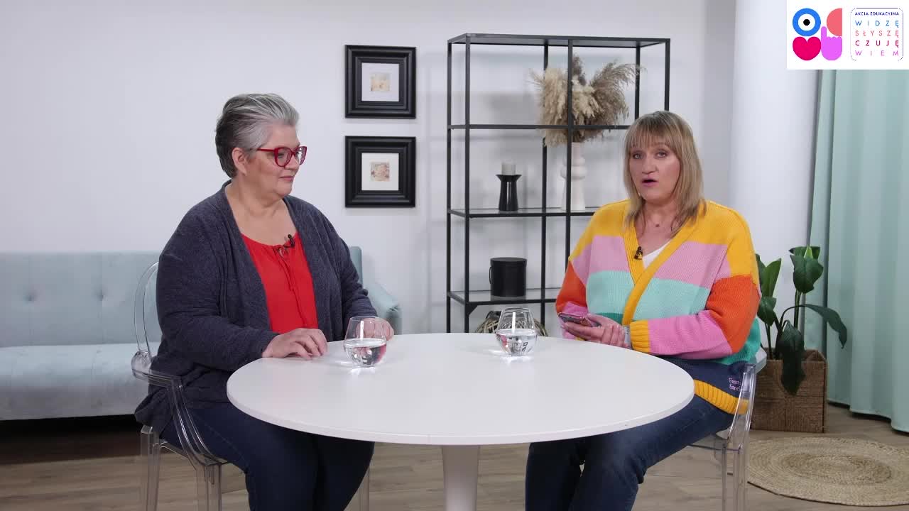 Jakie bajki czytać dzieciom? Dlaczego maluchy ich potrzebują? [LIVECZAT]