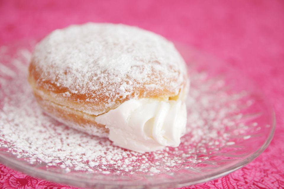 pączek z bitą śmietaną, pączki