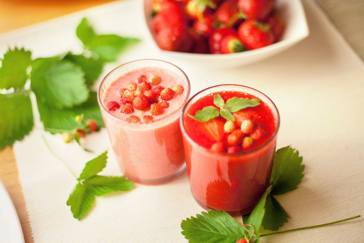 jogurt poziomkowy