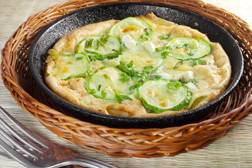 omlet, cukinia, jajka, warzywa
