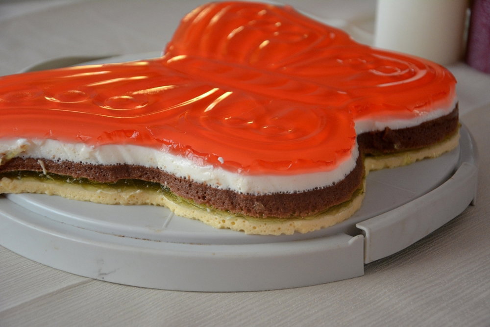Ciasto piankowe z galaretką